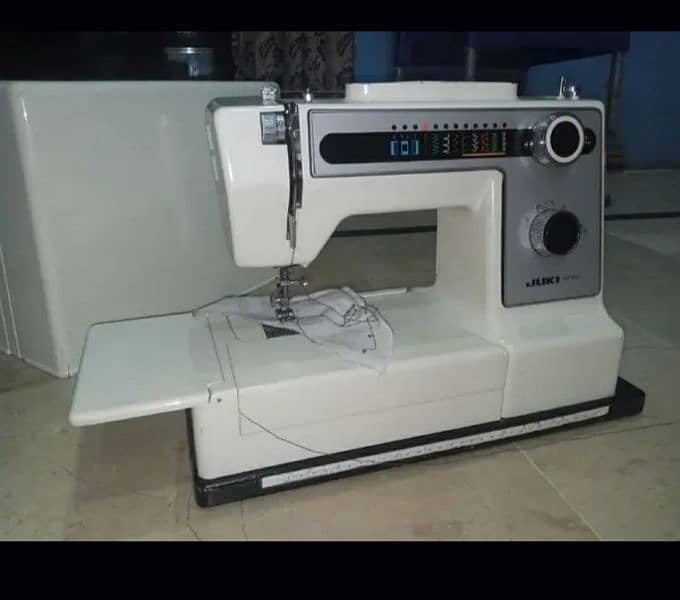 Juki Machine for Sell Model No HZF-410 11