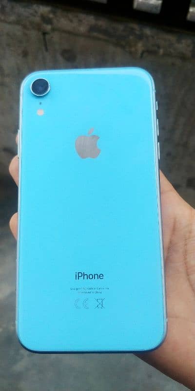Iphone XR 64gb  10/10 3