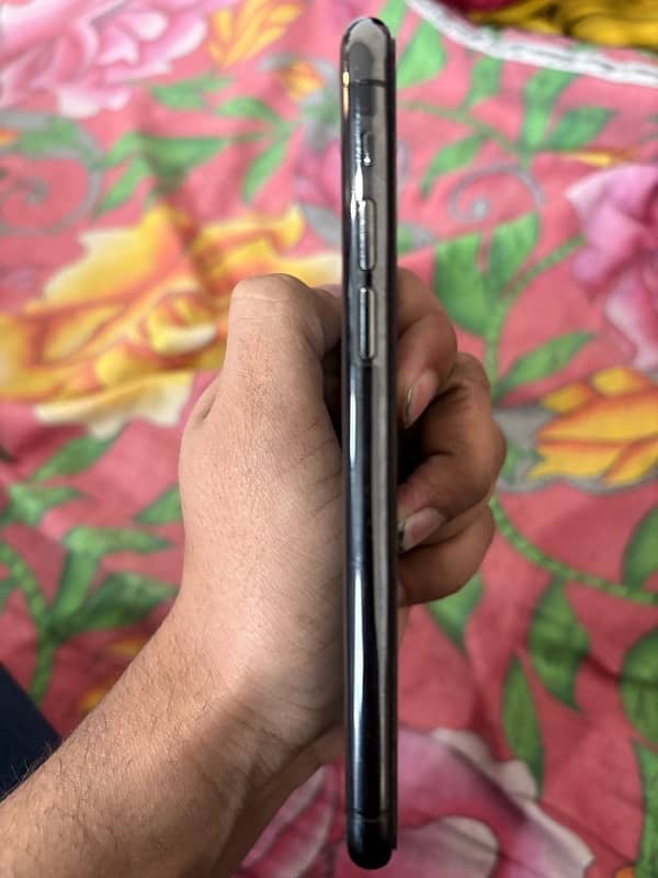 iPhone 11 Pro 256gb non pta 2