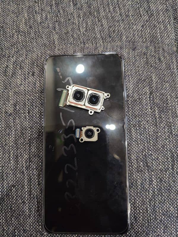 Samsung S21 Screen and Cameras 1