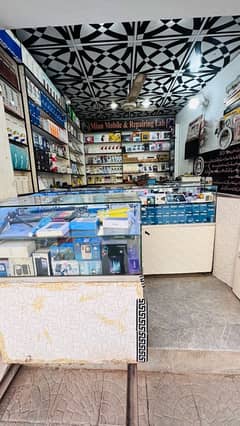 Mobile shop for sale /complete setup /15000 shop rent 45000 advance