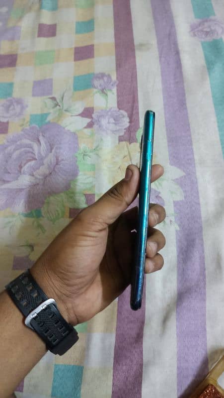 infinix hot 10 3