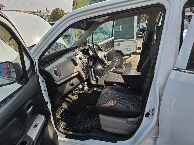 Suzuki Wagon R 2020 AGS 9