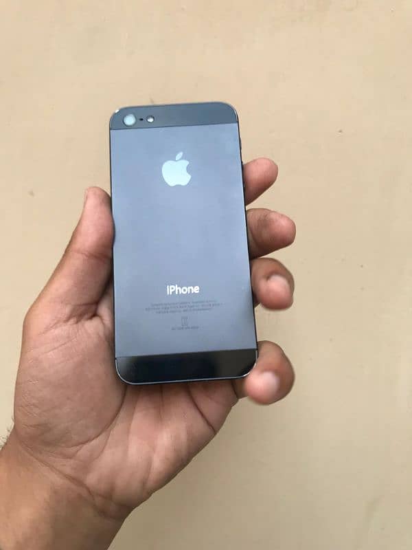 iPhone 5 32gb non pta 8