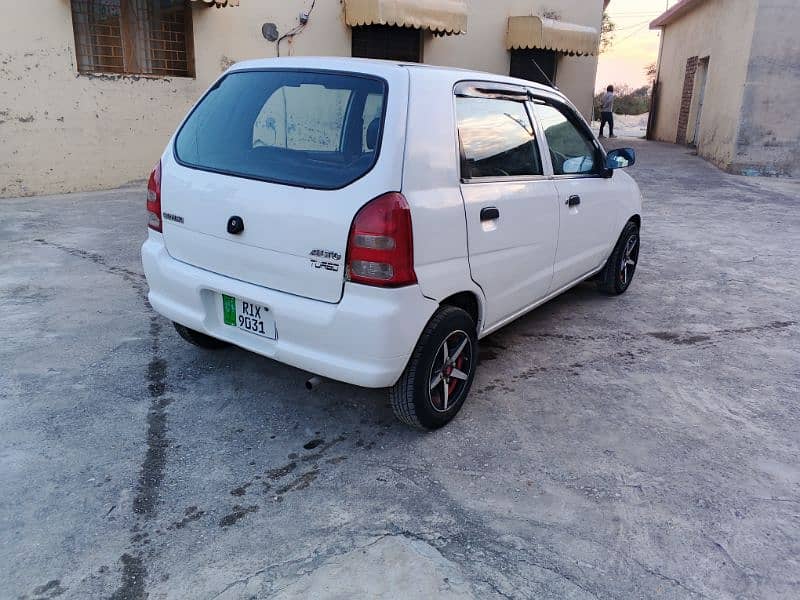 Suzuki Alto 2001 3