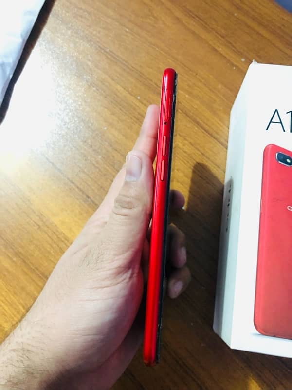 oppo a1k 2/32 with box 4