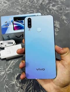 vivo y17 pta approved 10/10 condition 8/256gb with box charger