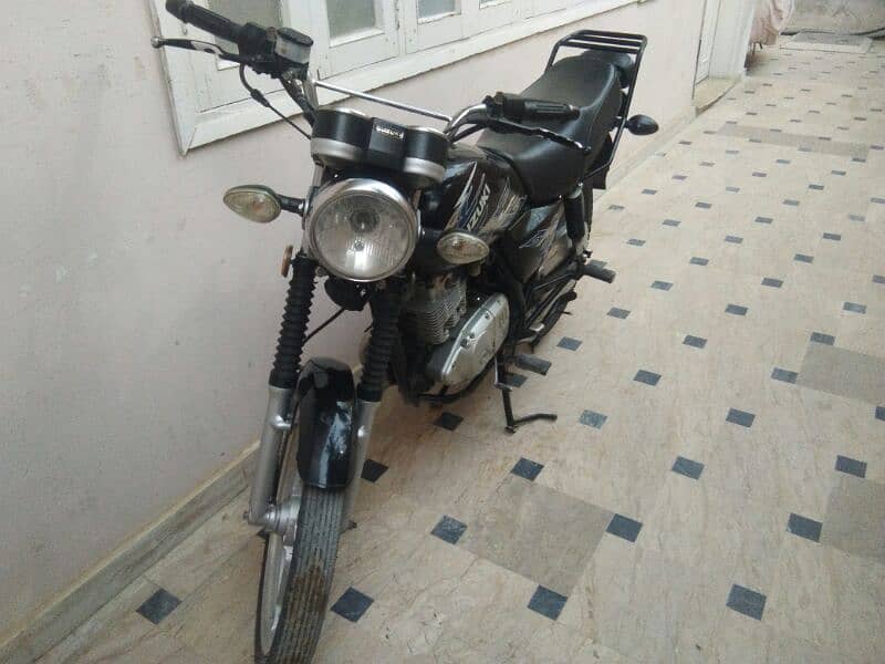 GS 150SE four stroke 4