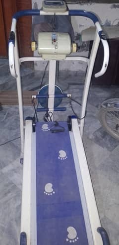 I sale my treadmill in good condition 03084646410