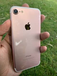 Apple | iPhone 7 | 32GB Storage | 4G Supported |