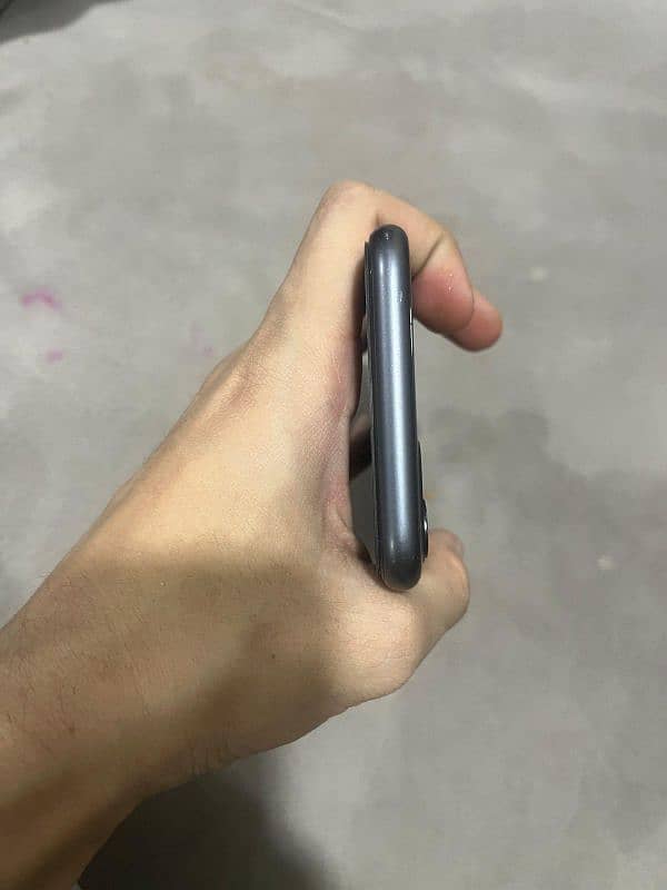 Iphone 11 Non Pta 3