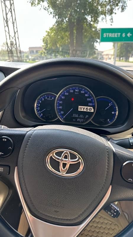 Toyota Yaris 2020 8