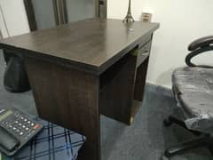 Best Computer Table New Condition