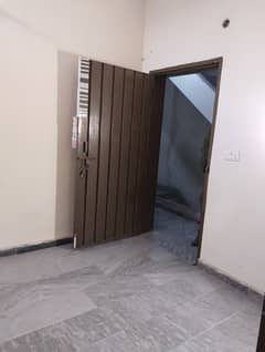 3 Marla 2nd Floor Flat For Rent In Township D1 Lahore