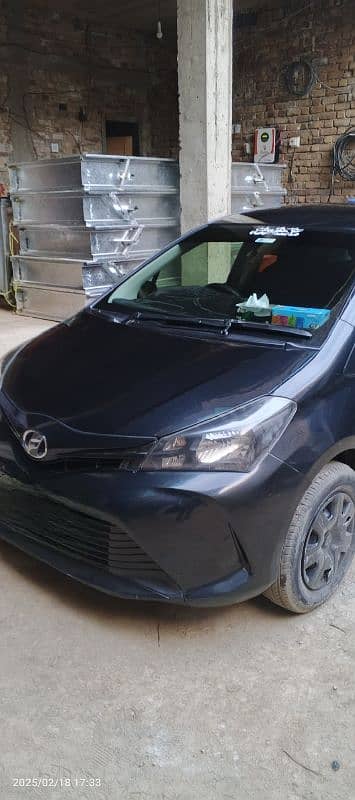 Toyota Vitz 2014 3