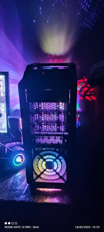 Cooler Master Modified Gaming pc case 4