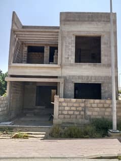 125sq yd GREY Structure Villa available FOR SALE in Precinct-10B, 10min drive from main gate of Bahria Town Karachi. 3/4 Bedroom planning under construction, get your Villa ready by your own choices. Call for Details.