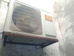 Dawlance 1 ton split ac