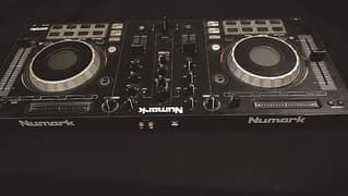 Numark mix track Platinum