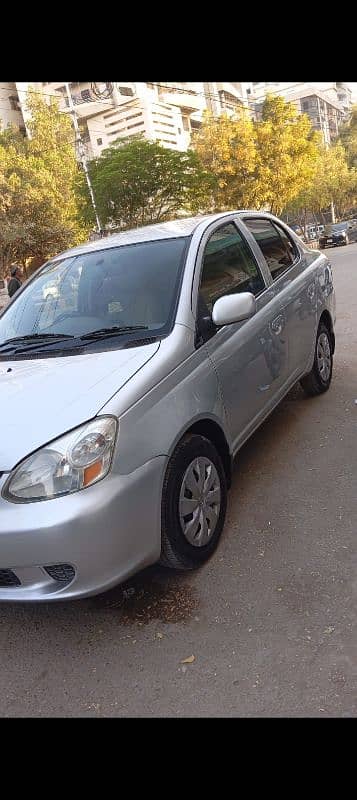 Toyota Platz 2004 5