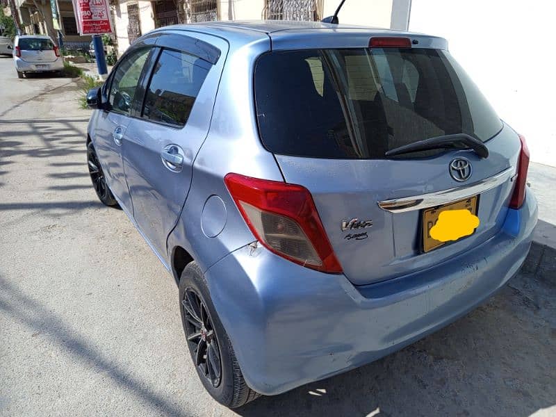 Toyota Vitz 2011 2