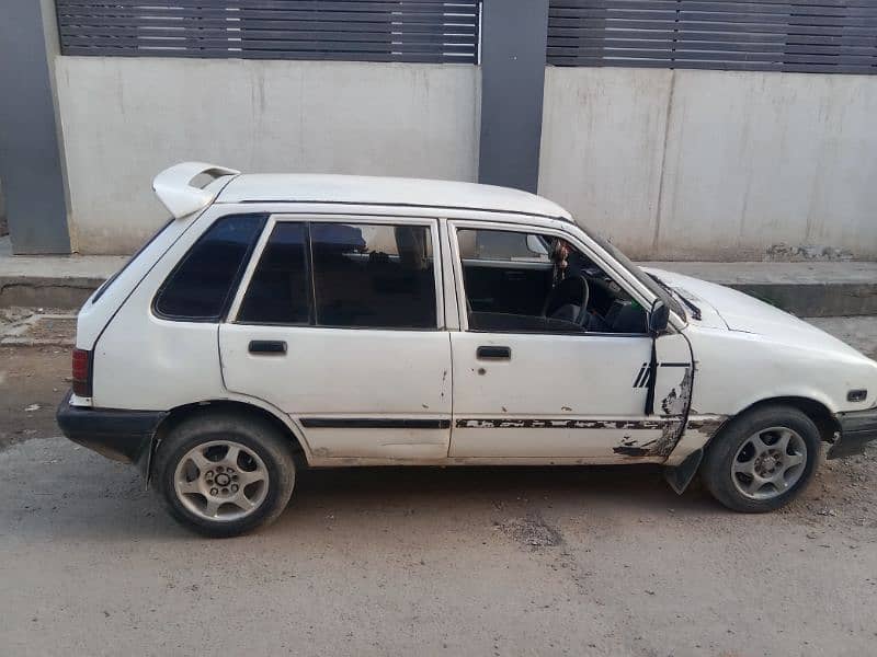 Suzuki Khyber 1995 3