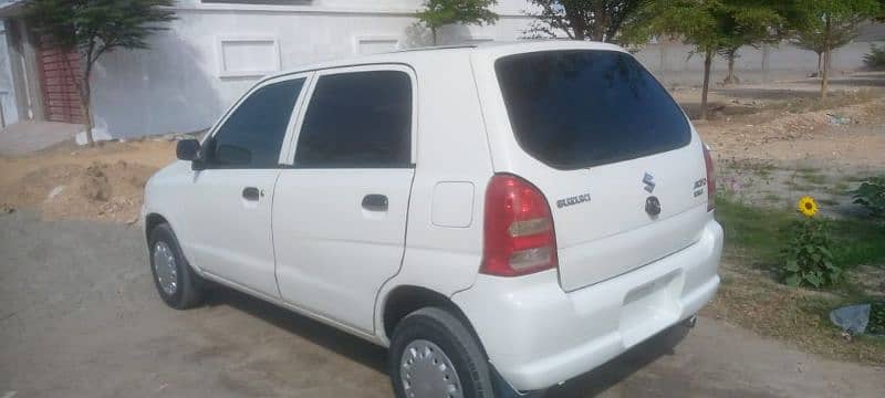 Suzuki Alto 2011 3