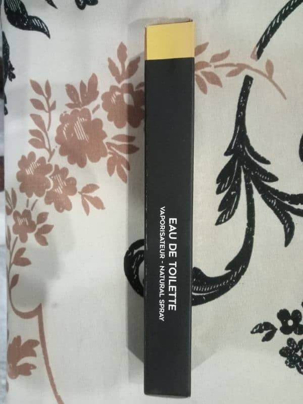 Georgia Armani pocket perfume for sale 2