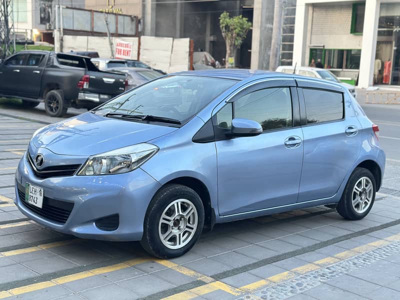 Toyota Vitz 2014 2