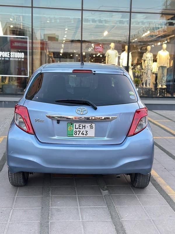 Toyota Vitz 2014 3