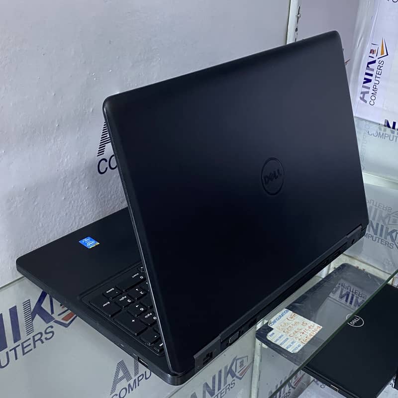 DELL Latitude E5550 1