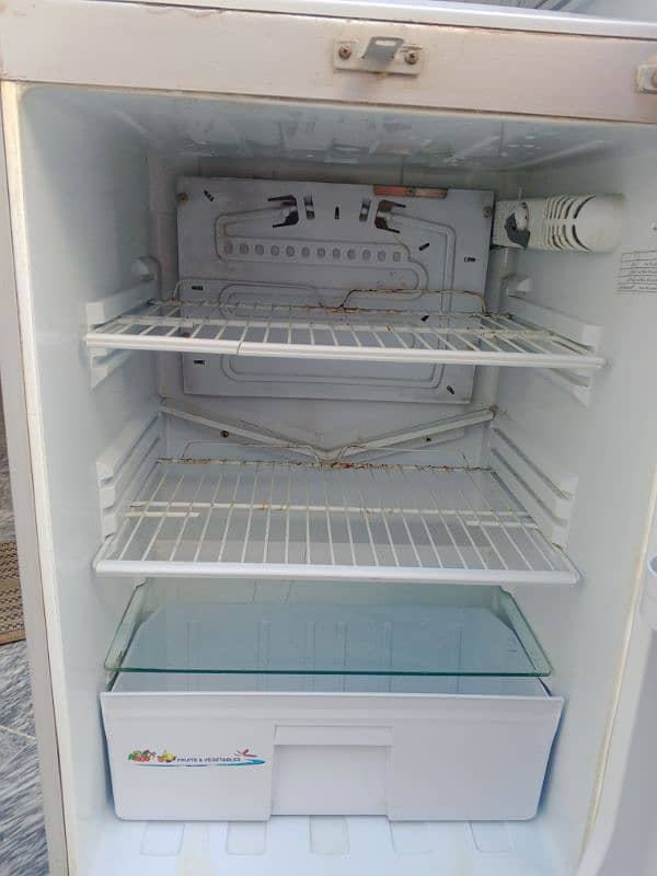 Refrigerator 3