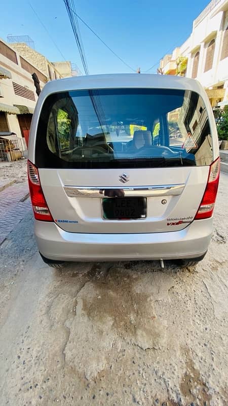 Suzuki Wagon R 2018 1