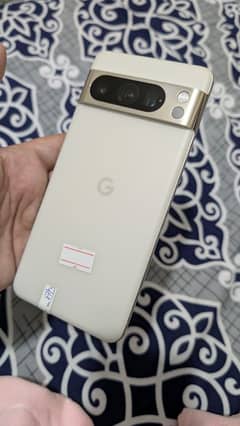 Google Pixel 8 Pro