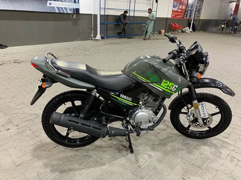 yamaha ybr125g 2024 6