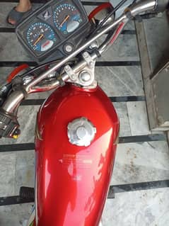 Honda 125 in excellent