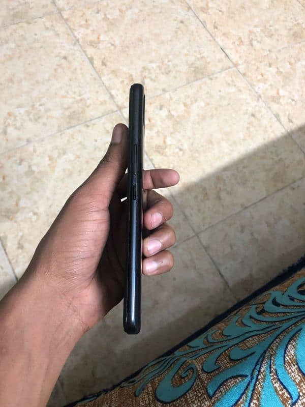 Infinix Hot 10i 6