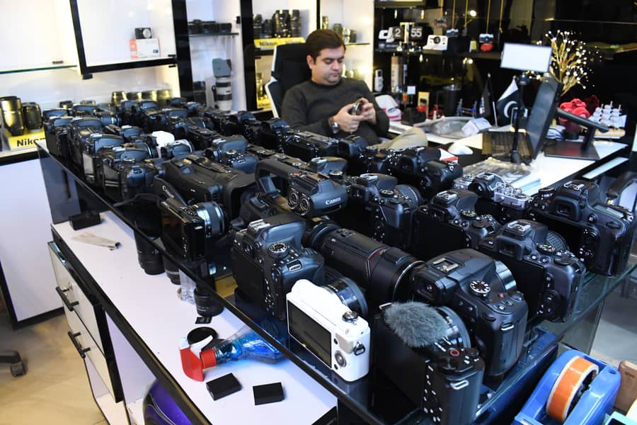 Used DSLR Cameras Stock List (Read Full Post for Prices) 9