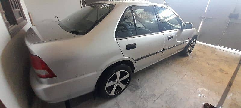 Honda City IVTEC 2000 4