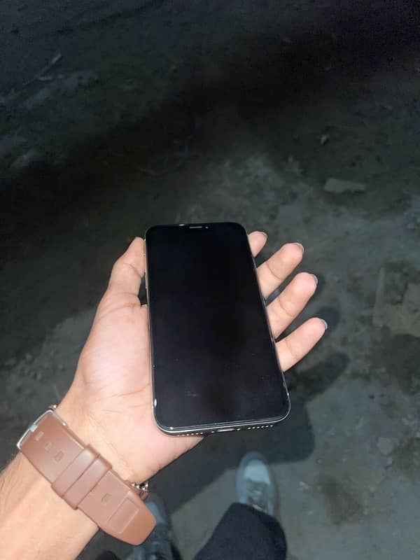 IPHONE X PTA 64gb 1