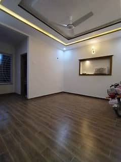 30*60 Brand New Type Upper Portion For Rent G-13 islamabad