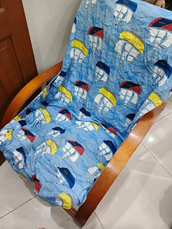 purchased from habit good quality of chair 2