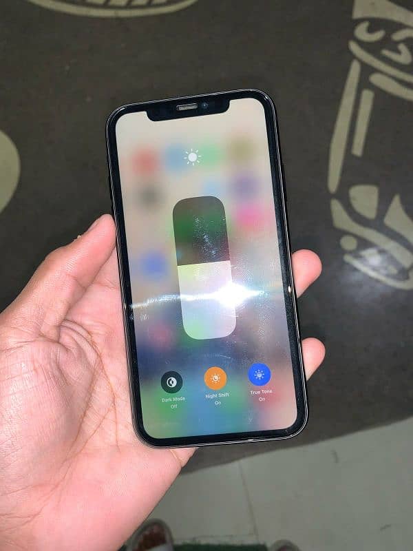 IPHONE 11  (nonpta) 3