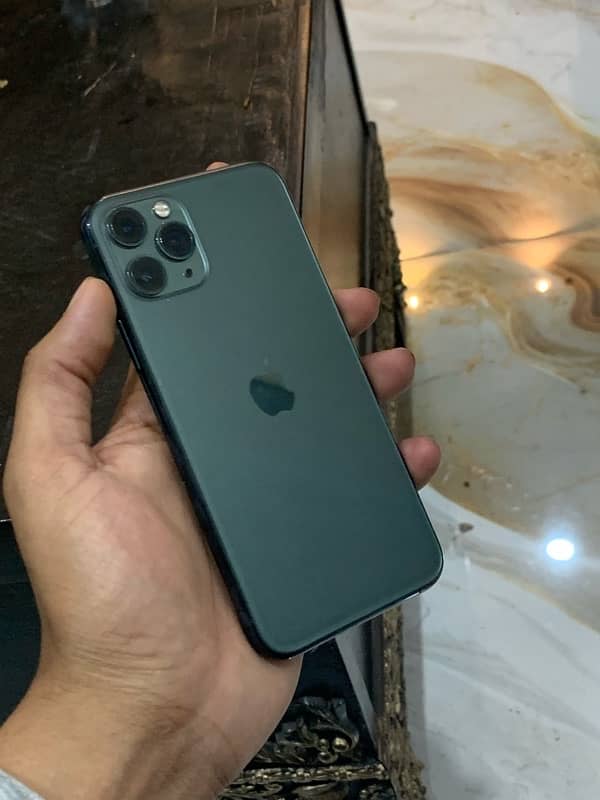 Iphone 11 pro PTA 1