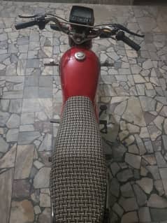 Lush condition motorbike 100% genuine bike