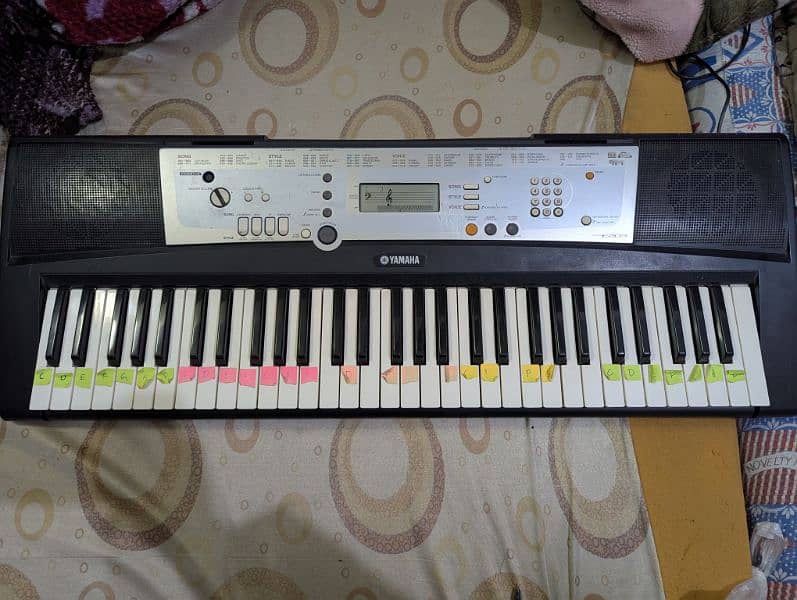 Yamaha PSR E203 1