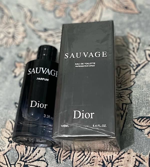 SAUVAGE DIOR PERFUM 0