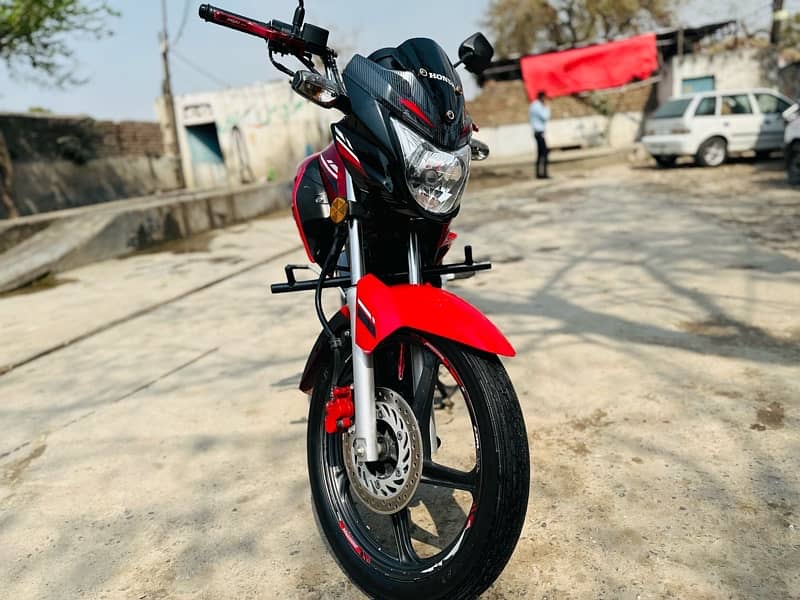 Honda CB 150F 5