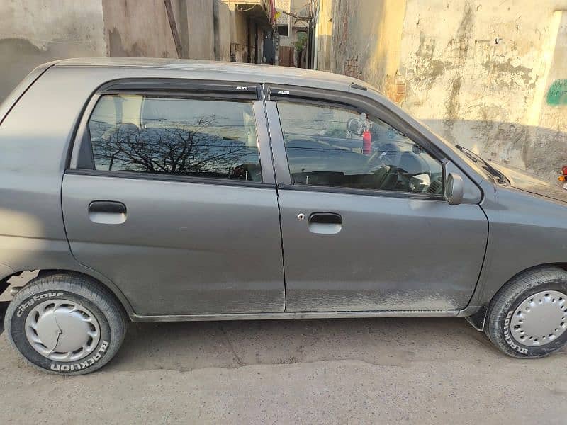 Suzuki Alto 2012 1