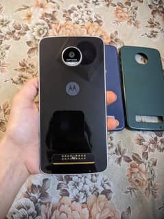 Moto z play